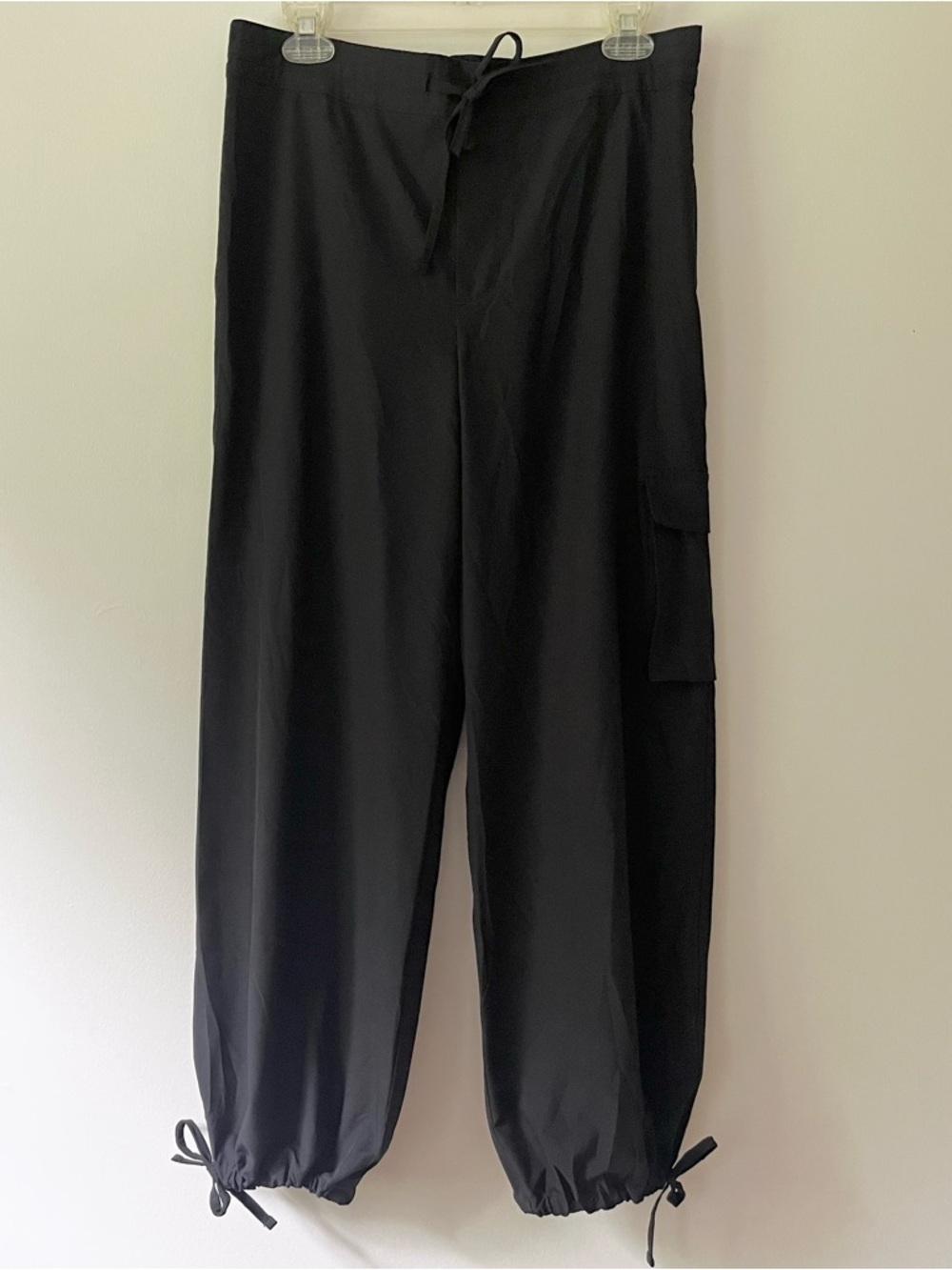 Old Navy Active Quick-Dry Pull On Parachute Pants Women's Small Black Cargo